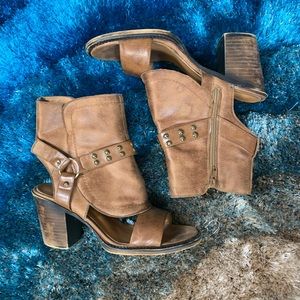 Vintage 93 bootie